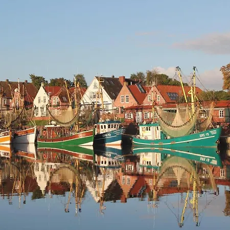 Oltmanns Bummert Am Hafen Apartment Greetsiel