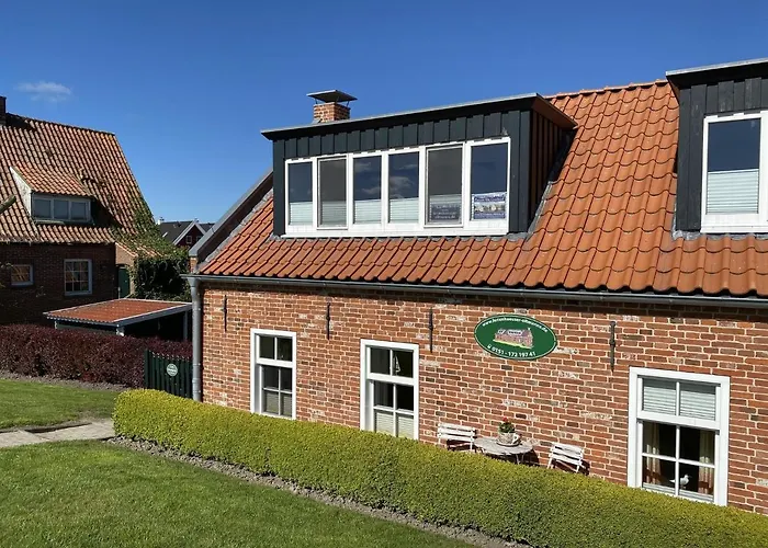 Oltmanns Bummert Am Hafen Greetsiel